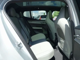 Volvo EX30 Cross Country Twin Motor Performance | Mobile.bg � ����� ������ 16