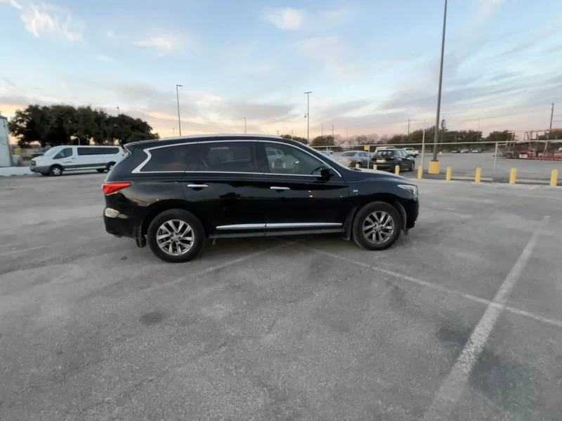 Infiniti QX60, снимка 4 - Автомобили и джипове - 48809823