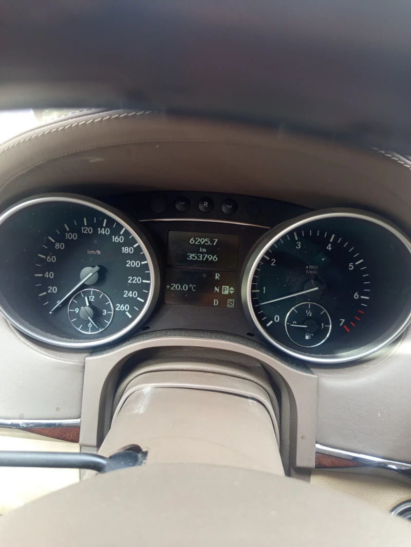 Mercedes-Benz GL 500, снимка 8 - Автомобили и джипове - 49534455