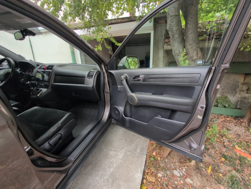 Honda Cr-v, снимка 13 - Автомобили и джипове - 51887333