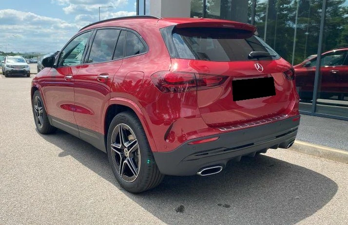 Mercedes-Benz GLA 200d AMG Line - изображение 4