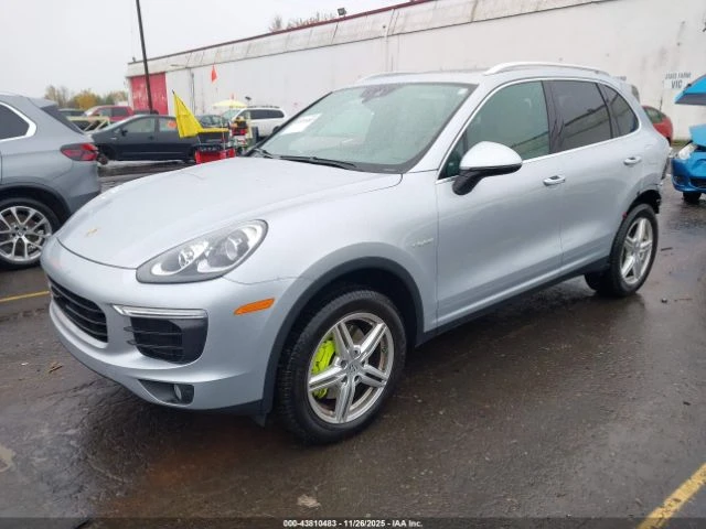 Porsche Cayenne ПОДГРЕВ* КАМЕРА* КЕЙЛЕС* LANE* ASSIST, снимка 2 - Автомобили и джипове - 53089275