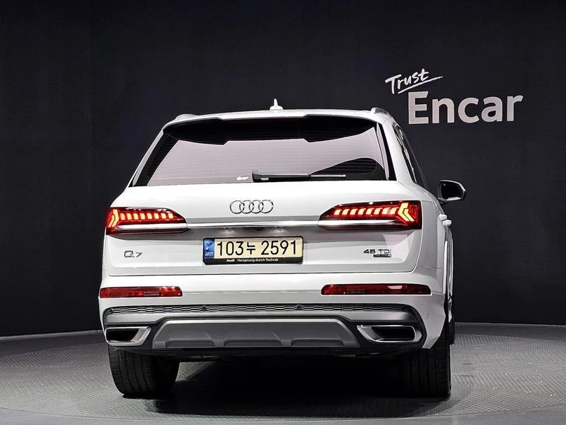 Audi Q7 3.0 DHX Automatic, снимка 4 - Автомобили и джипове - 55462908