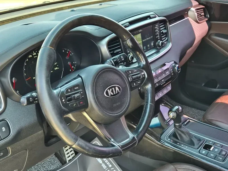 Kia Sorento 2.2 CRDI 4WD - ���� 30% ����� | Mobile.bg � ����������� 13