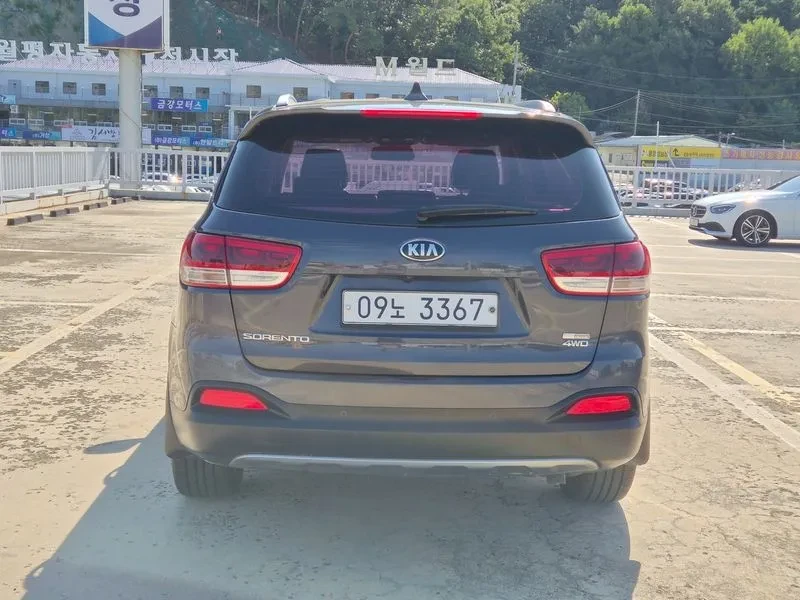 Kia Sorento 2.2 CRDI 4WD - ���� 30% ����� | Mobile.bg � ����������� 4