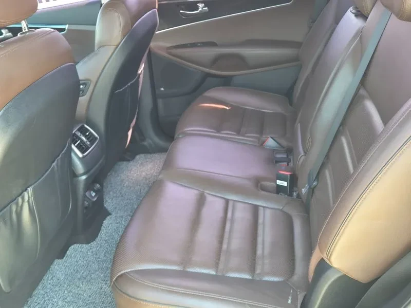 Kia Sorento 2.2 CRDI 4WD - ���� 30% ����� | Mobile.bg � ����������� 15