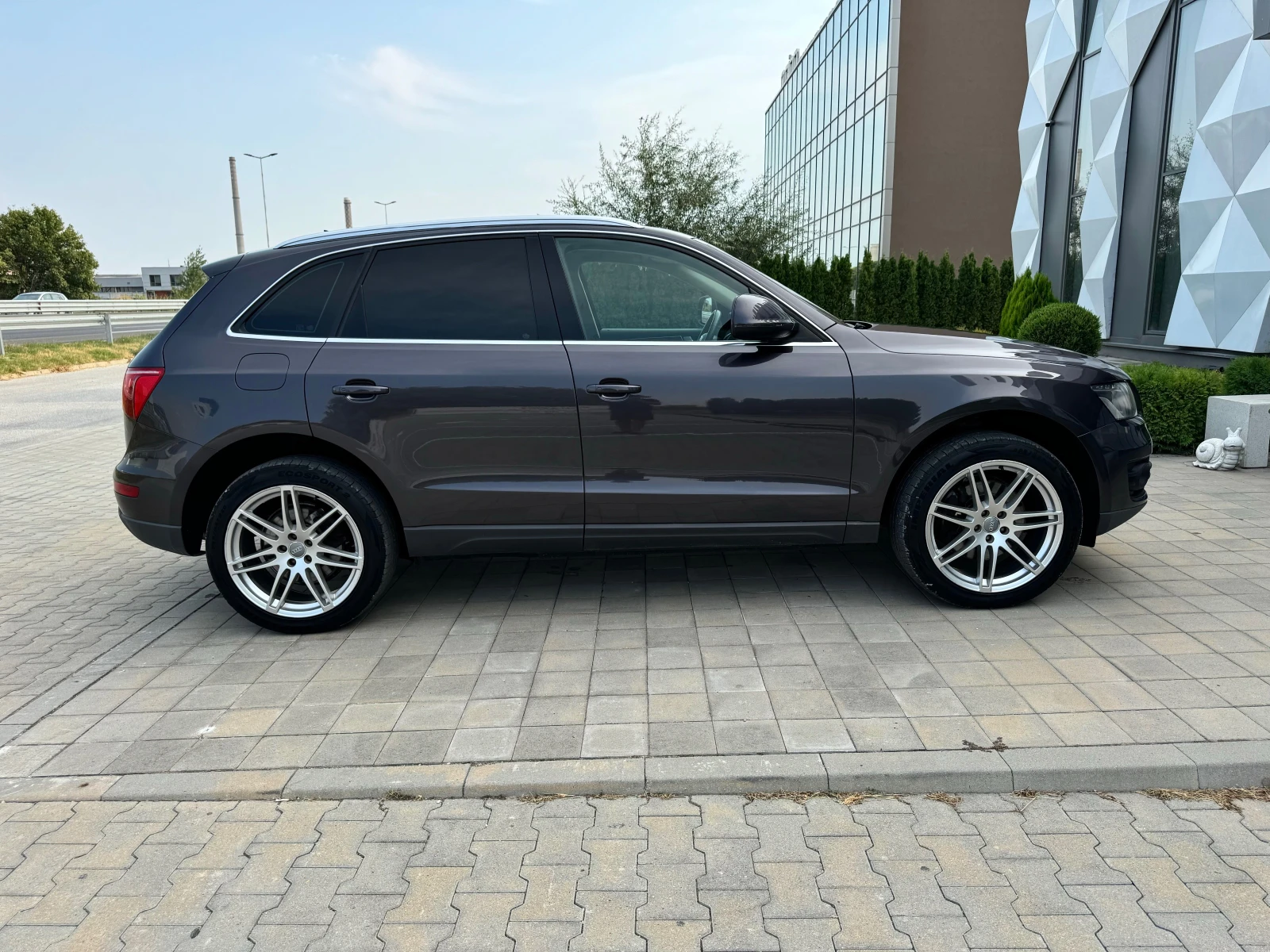 Audi Q5 3.0TDI-S-LINE-NAVI-ПОДГРЕВ-ЕЛ.БАГАЖНИК-ПАРКТРОНИК - изображение 4