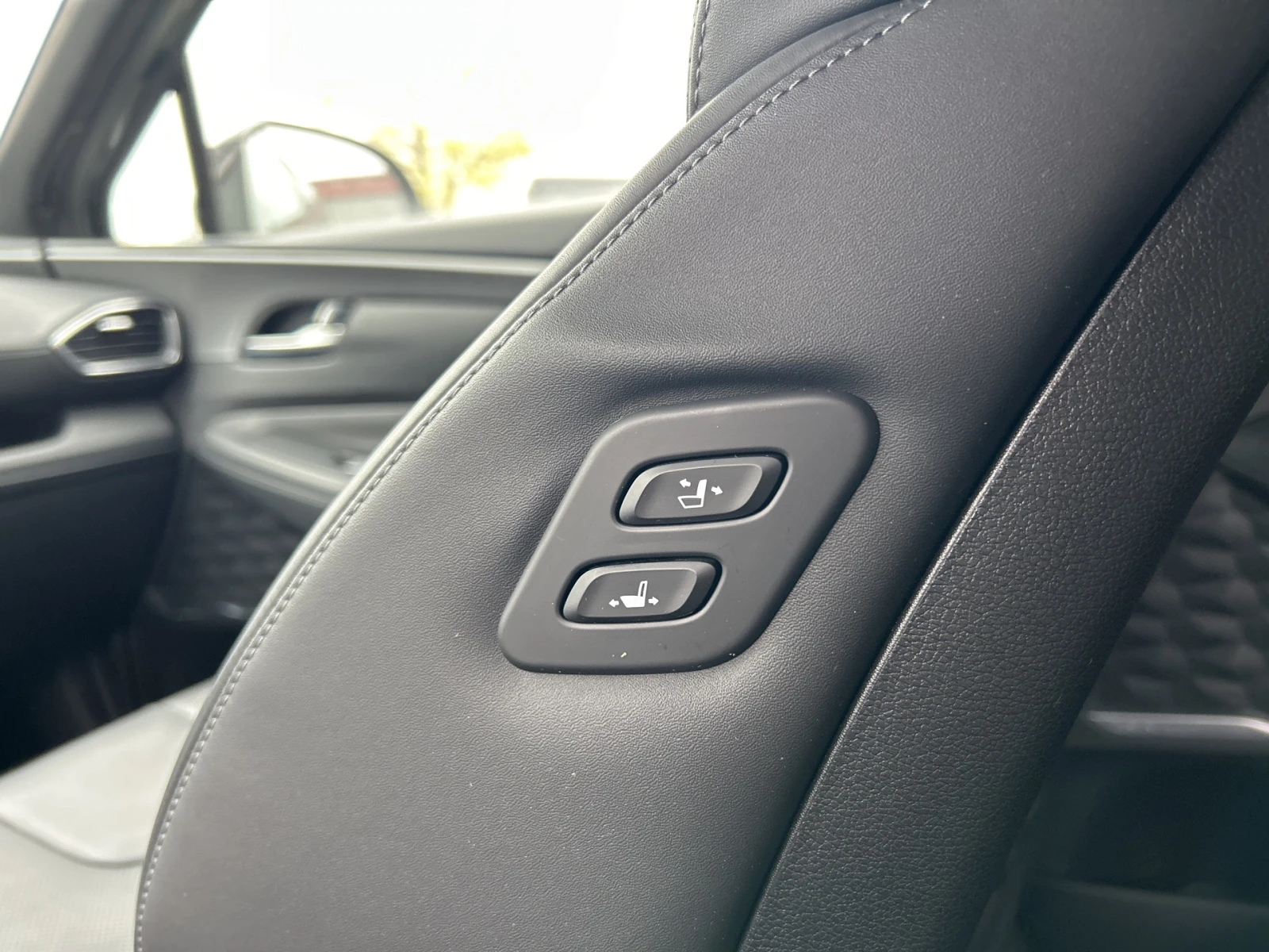 Hyundai Santa fe 1.6 GDi - AWD - Hybrid, снимка 17 - Автомобили и джипове - 54327545