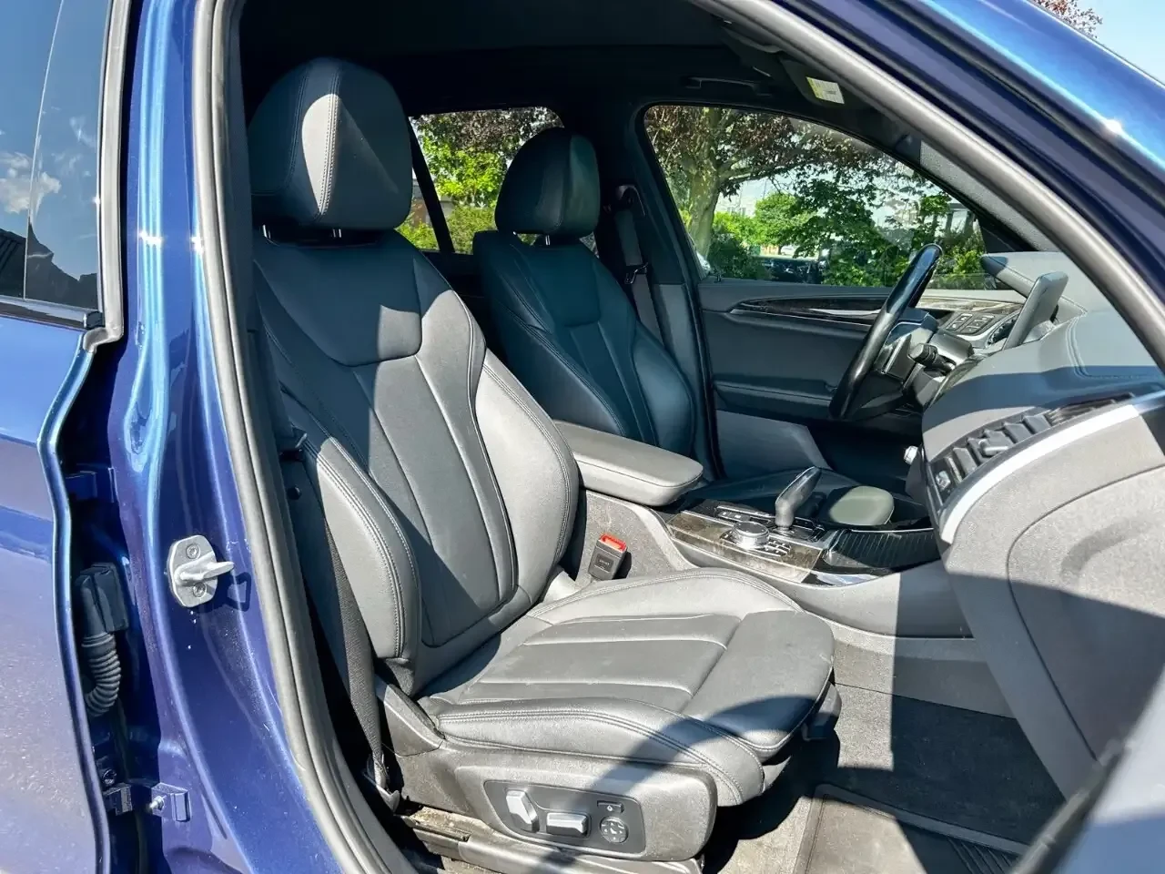 BMW X3 * M40i * HEAD UP * AERO KIT * PANO * HARMON KARDON, снимка 16 - Автомобили и джипове - 55309975