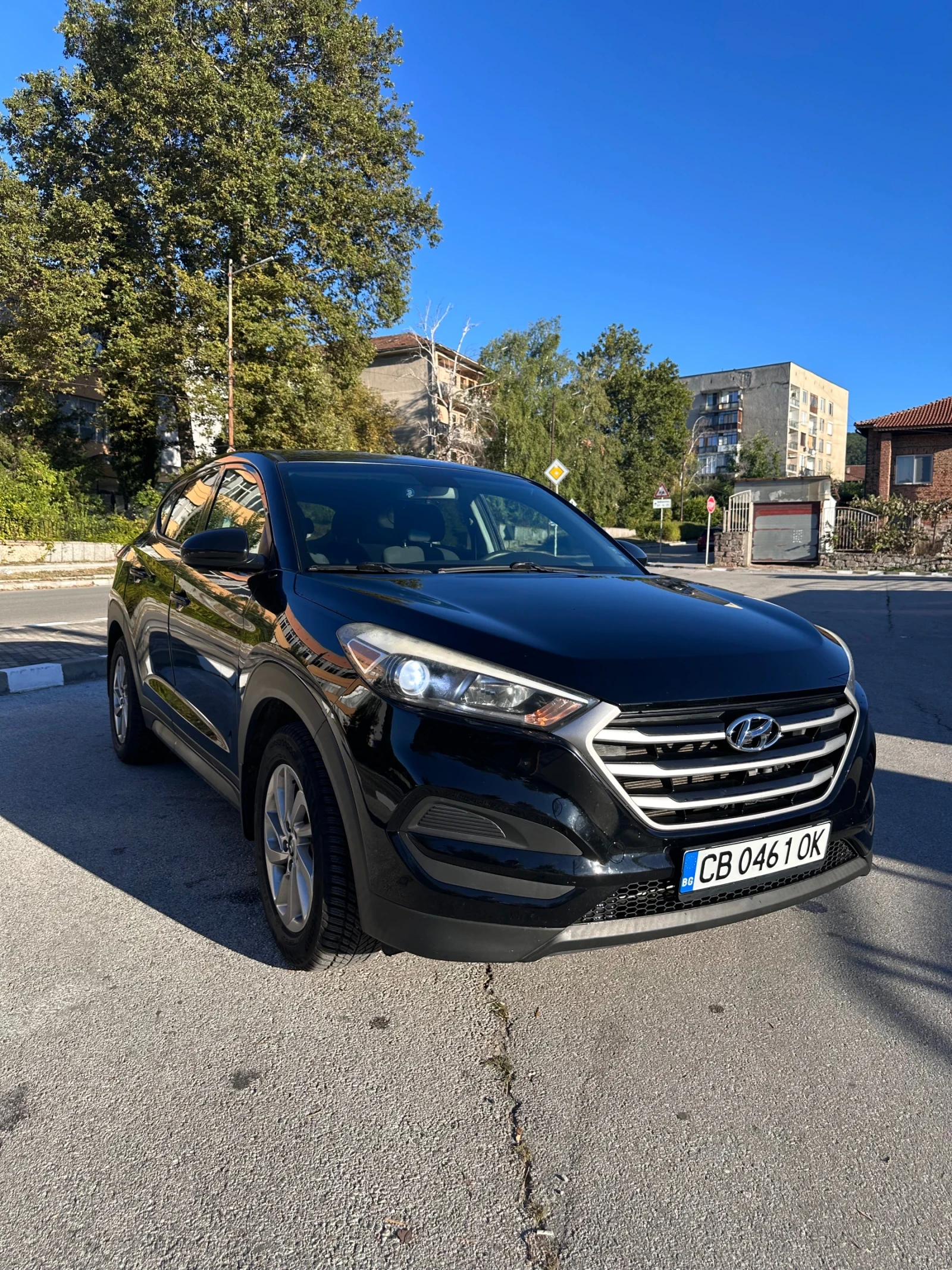 Hyundai Tucson, снимка 10 - Автомобили и джипове - 55962672