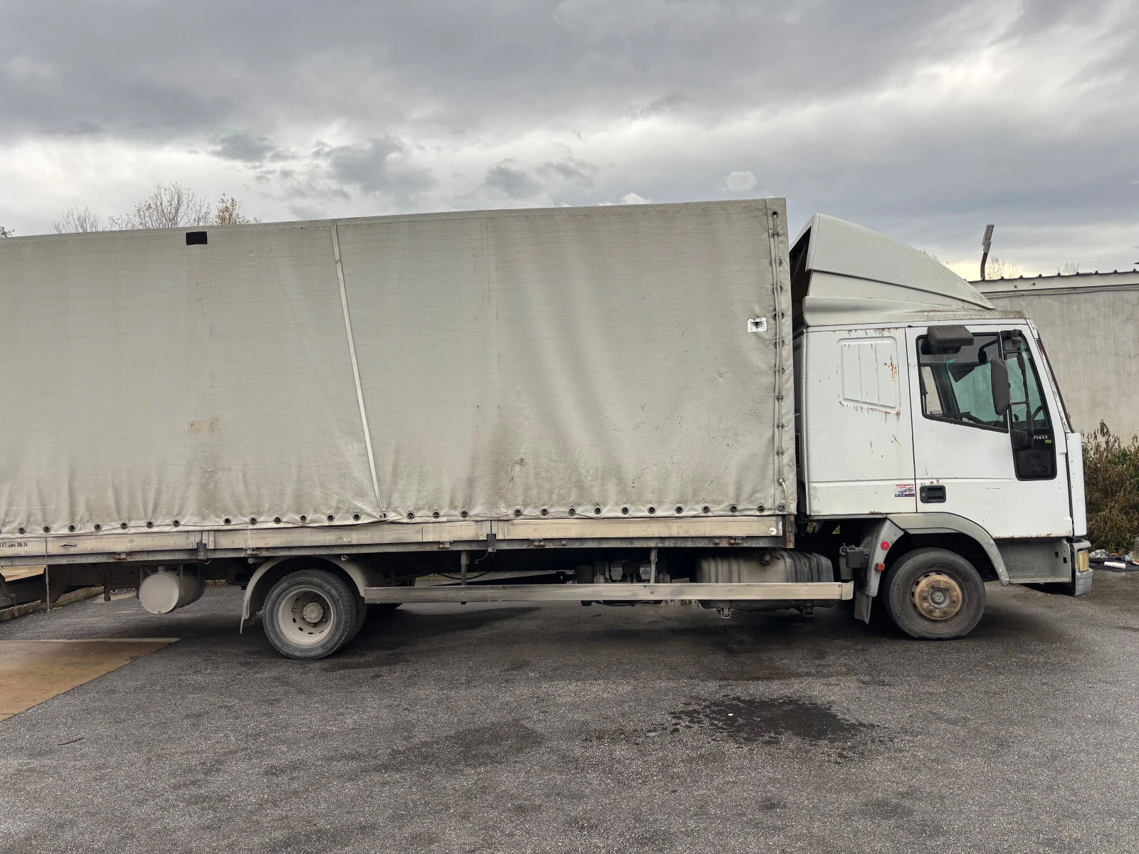Iveco 75e14 Фургон - изображение 4