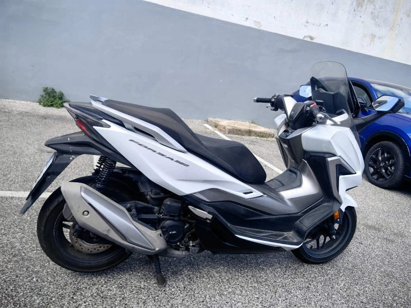 Honda Forza 350i ABS/TC/LED 18000км., снимка 17 - Мотоциклети и мототехника - 51181865