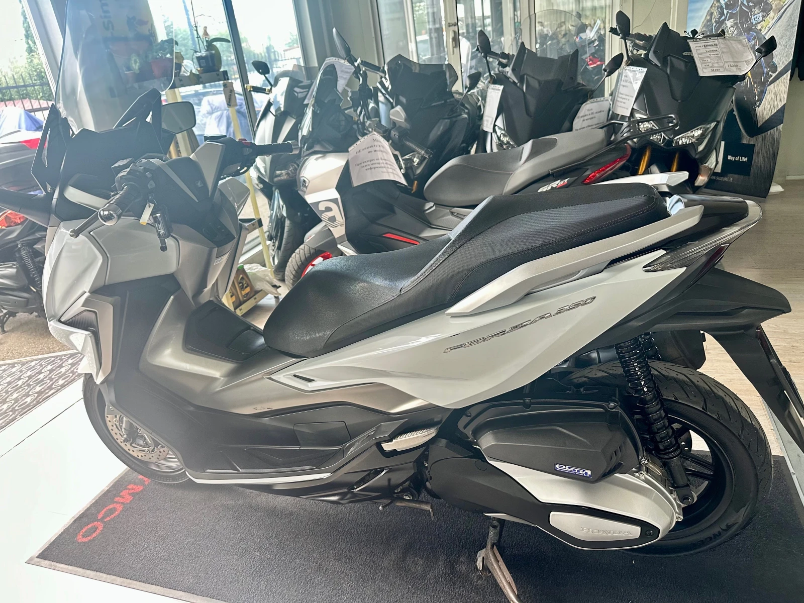 Honda Forza 350i ABS/TC/LED 18000. | Mobile.bg   13