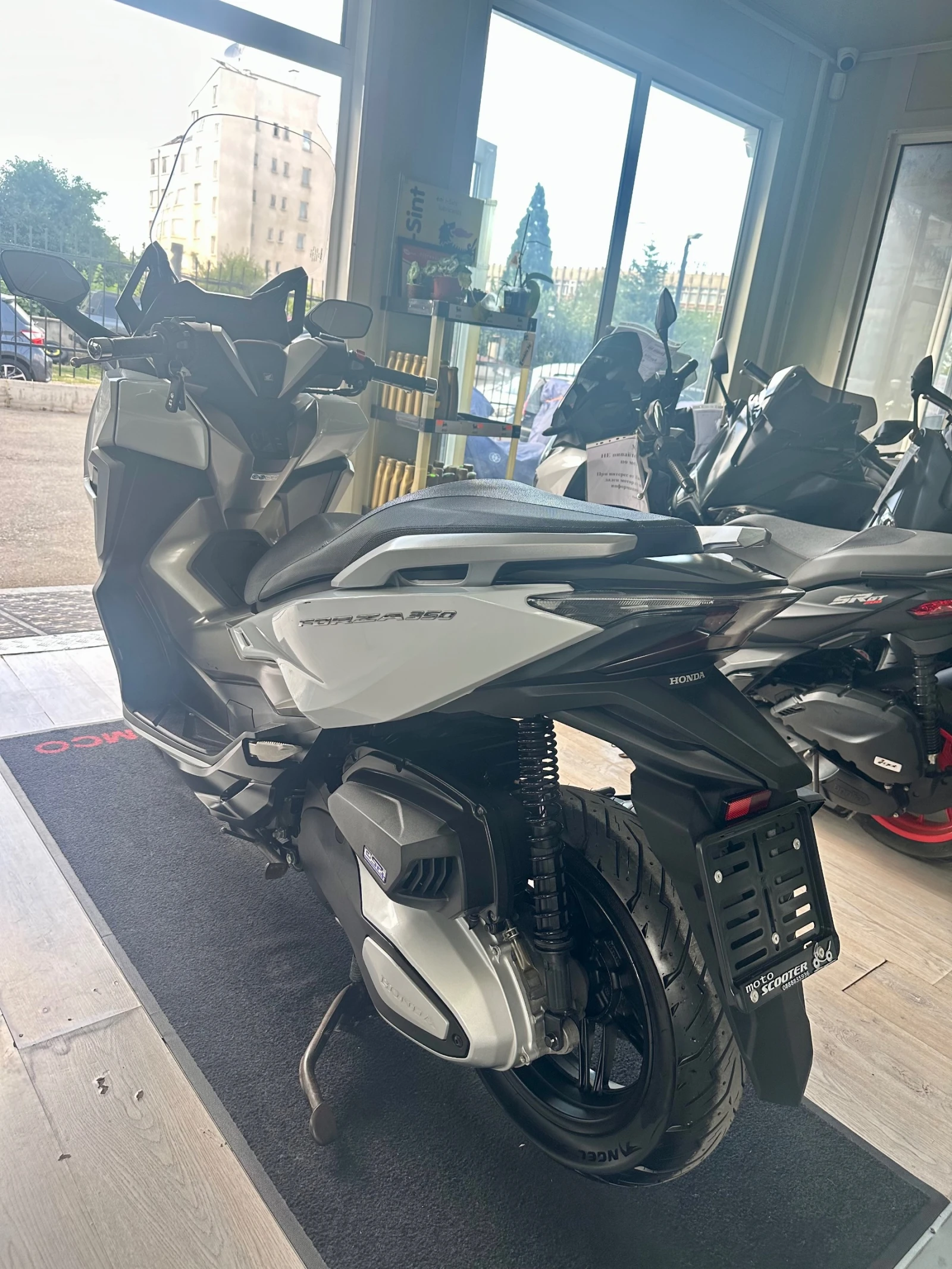 Honda Forza 350i ABS/TC/LED 18000км. - изображение 8
