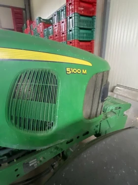 Трактор John Deere 5100М, снимка 5