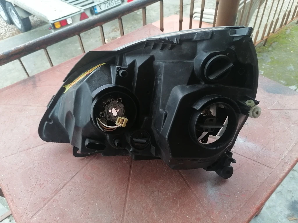    Renault Clio 2001-Hella  | Mobile.bg   2