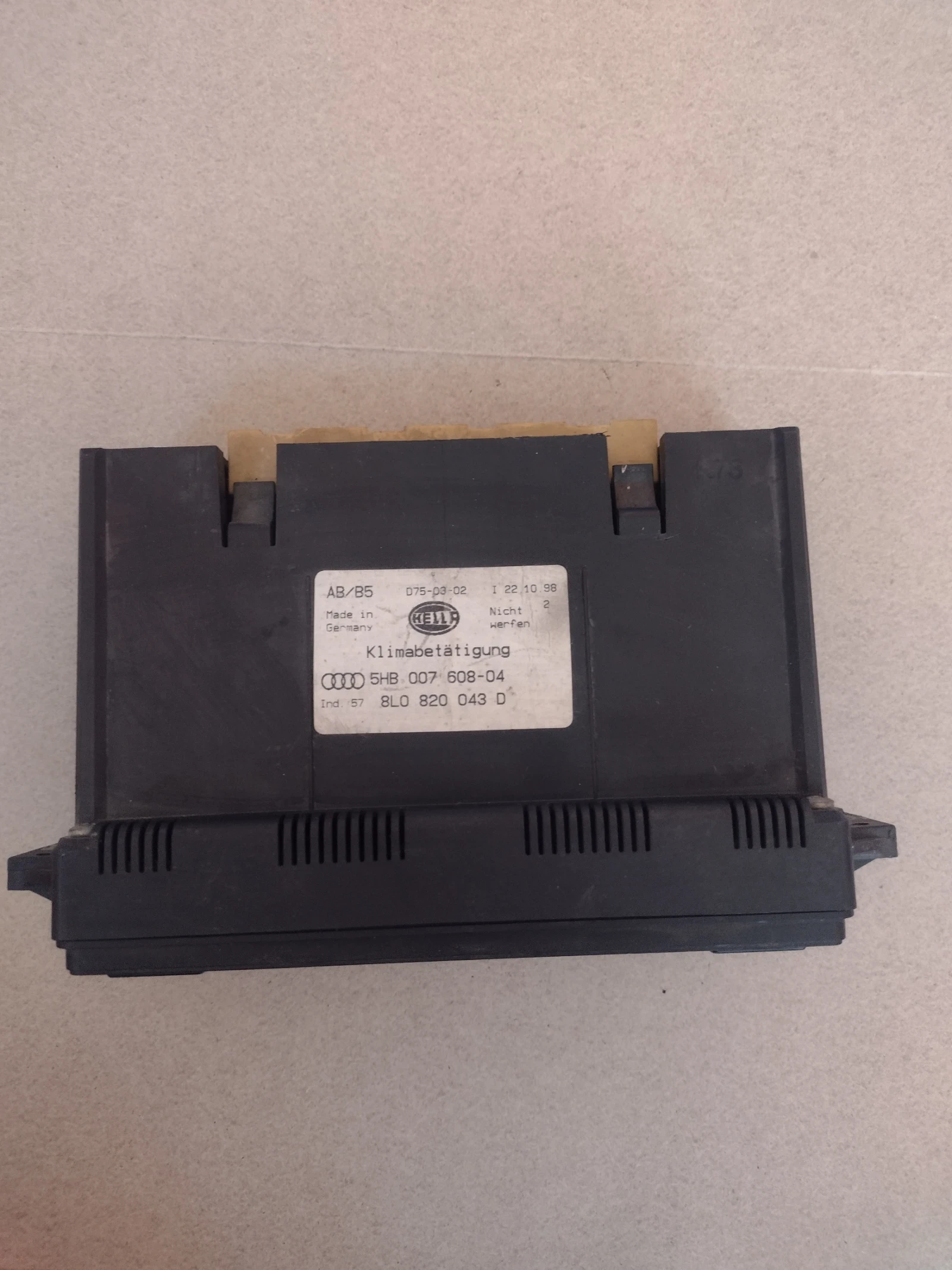 8L0820043D   Audi A3 8L (1996-2003)  5HB007608-04 | Mobile.bg   2