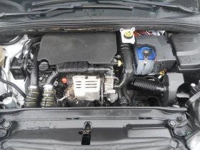 Citroen C4 1.2i ЛИЗИНГ!!! РЕАЛНИ КИЛОМЕТРИ+ СЕРВИЗНИ ДОКУМЕНТ, снимка 13