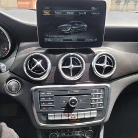 Mercedes-Benz CLA 250 * CARFAX * ОПЦИЯ ЗА ФИНАНСИРАНЕ, снимка 9
