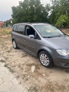 Обява за продажба на VW Touran ~5 999 лв. - изображение 2