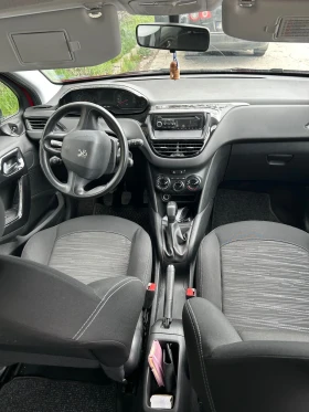 Peugeot 208, снимка 6