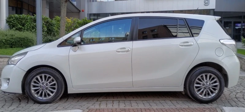 Toyota Verso Facelift -Panorama, снимка 5 - Автомобили и джипове - 45114938