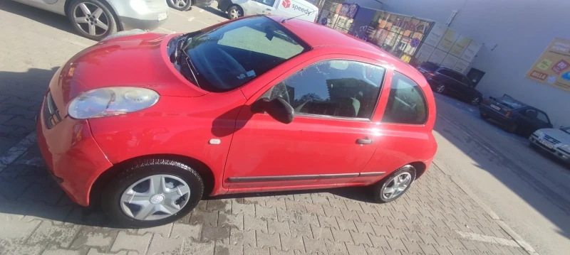 Nissan Micra 1.0, снимка 3 - Автомобили и джипове - 47766254