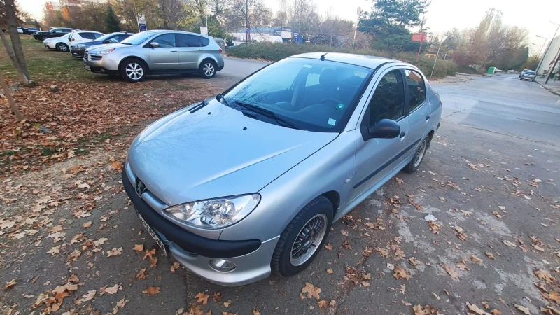 Peugeot 206, снимка 2 - Автомобили и джипове - 47767267