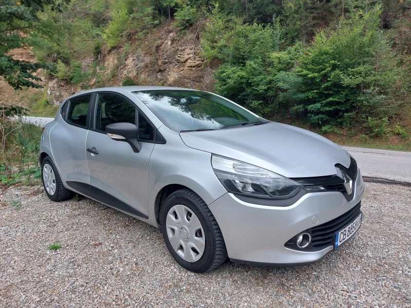 Renault Clio, снимка 4 - Автомобили и джипове - 49091563