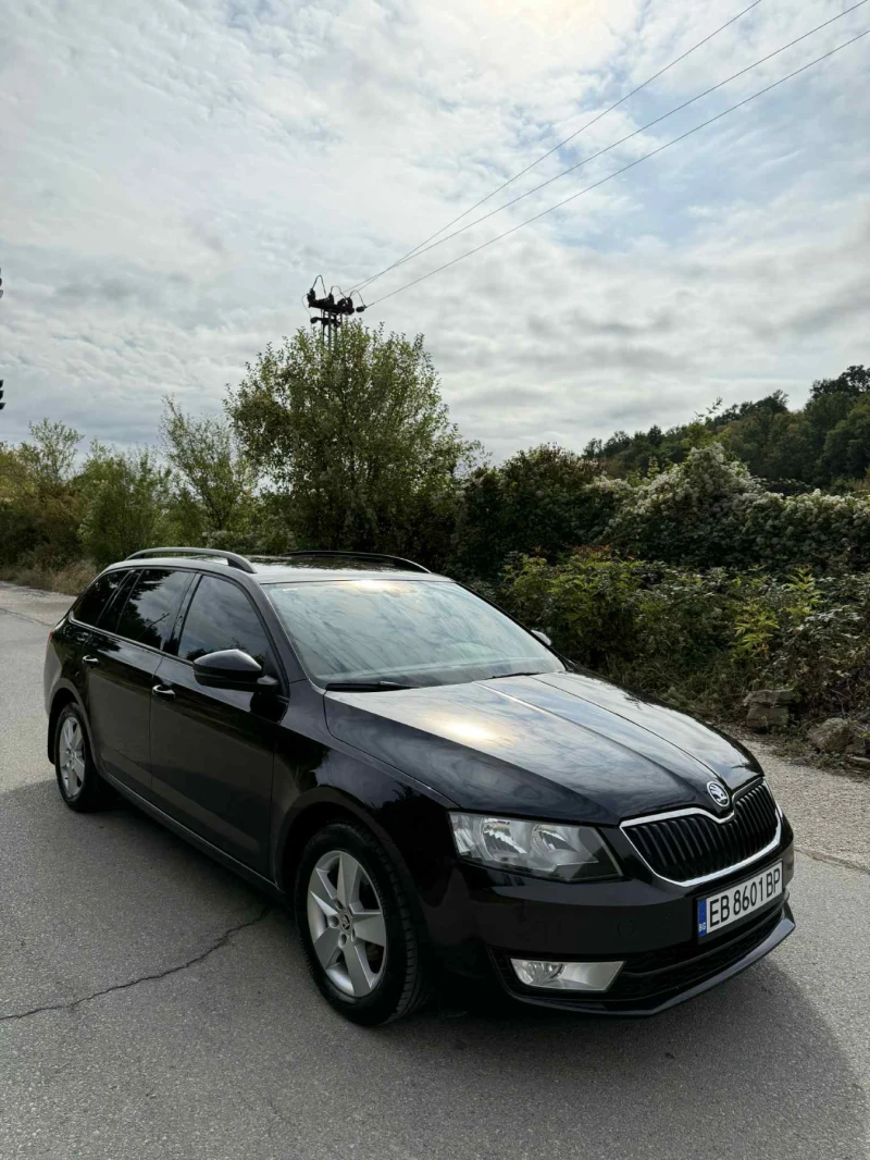Skoda Octavia 1.6 , снимка 2 - Автомобили и джипове - 50786550