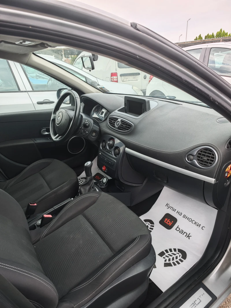 Renault Clio 1.2I ГАЗ, снимка 7 - Автомобили и джипове - 51054731