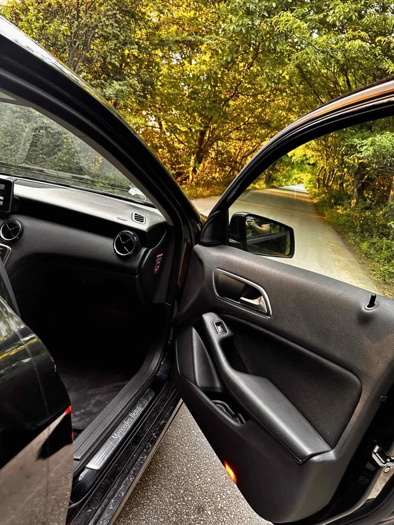 Mercedes-Benz A 200, снимка 6 - Автомобили и джипове - 52364519