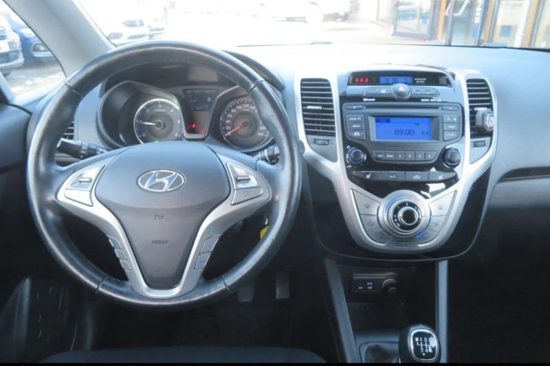 Hyundai Ix20 (Facelift 2016)/EURO 6d/6 скорости, снимка 7 - Автомобили и джипове - 53301467