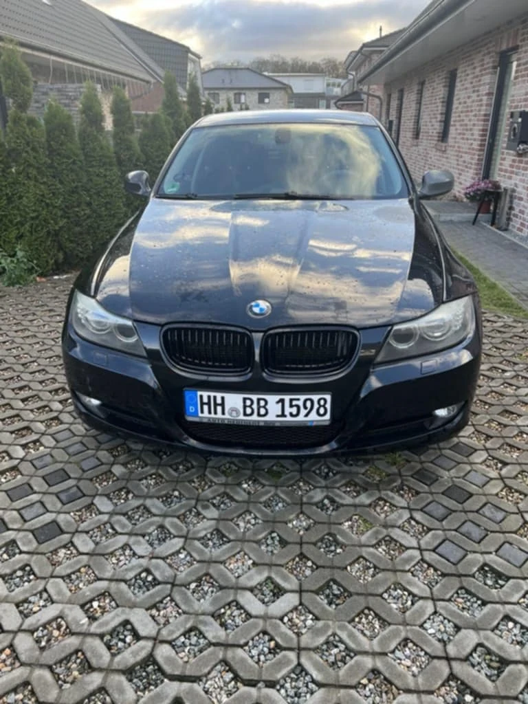 BMW 320, снимка 1 - Автомобили и джипове - 48302118