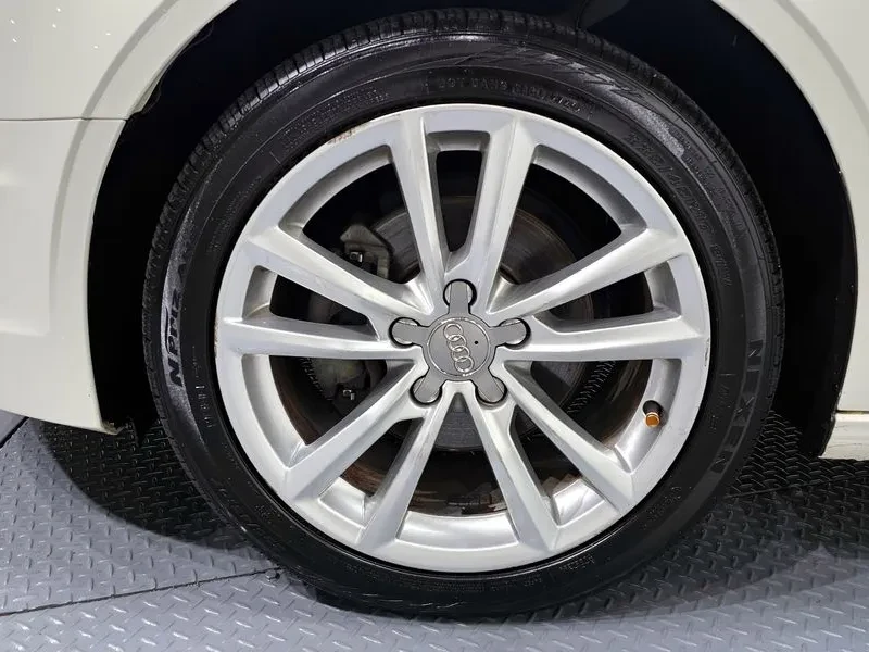 Audi A3 2.0 TDI, снимка 5 - Автомобили и джипове - 55006380