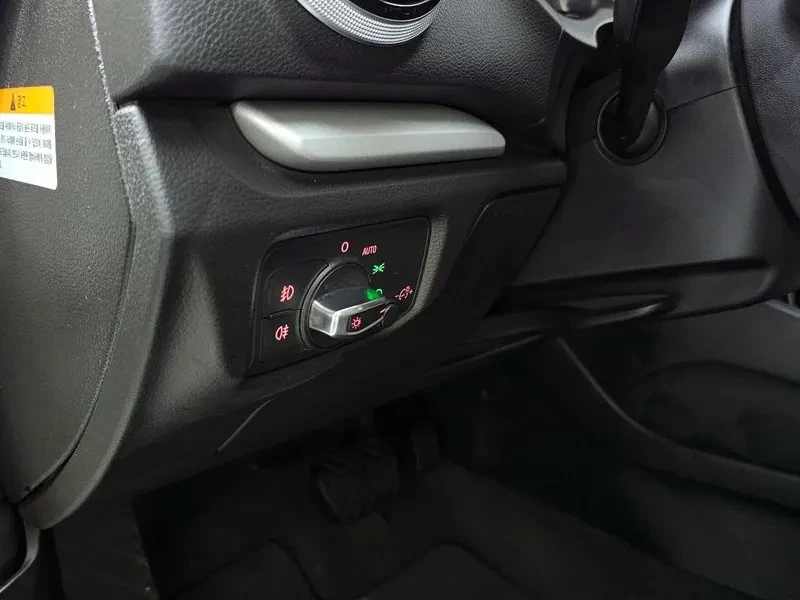 Audi A3 2.0 TDI, снимка 17 - Автомобили и джипове - 55006380