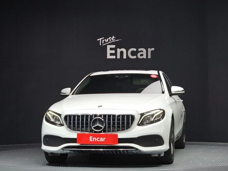 Mercedes-Benz E 220 E220d Avantgarde| 194к.с.| ВКЛ.ТЕХНОТЕСТ, снимка 3 - Автомобили и джипове - 55217851