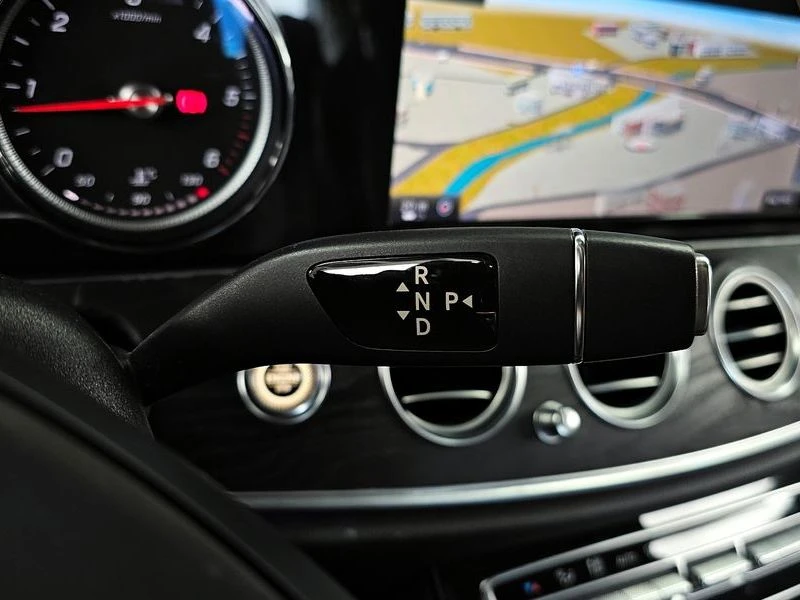 Mercedes-Benz E 220 E220d Avantgarde| 194к.с.| ВКЛ.ТЕХНОТЕСТ, снимка 9 - Автомобили и джипове - 55217851