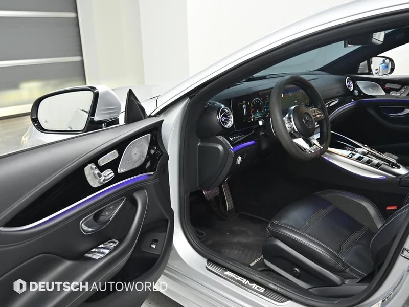 Mercedes-Benz AMG GT 4Door 43 4MATIC+ | 362к.с.| ВКЛ.ТЕХНОТЕСТ, снимка 11 - Автомобили и джипове - 55700608