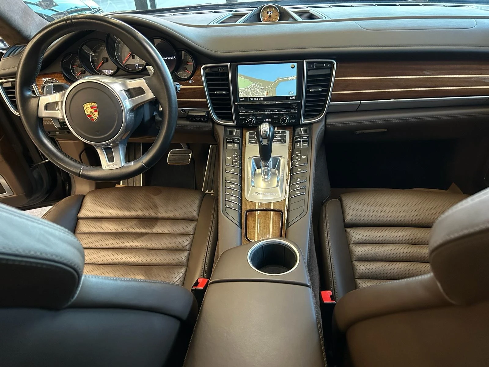 Porsche Panamera GTS* Face* Shadow line* 440hp* *  | Mobile.bg   11