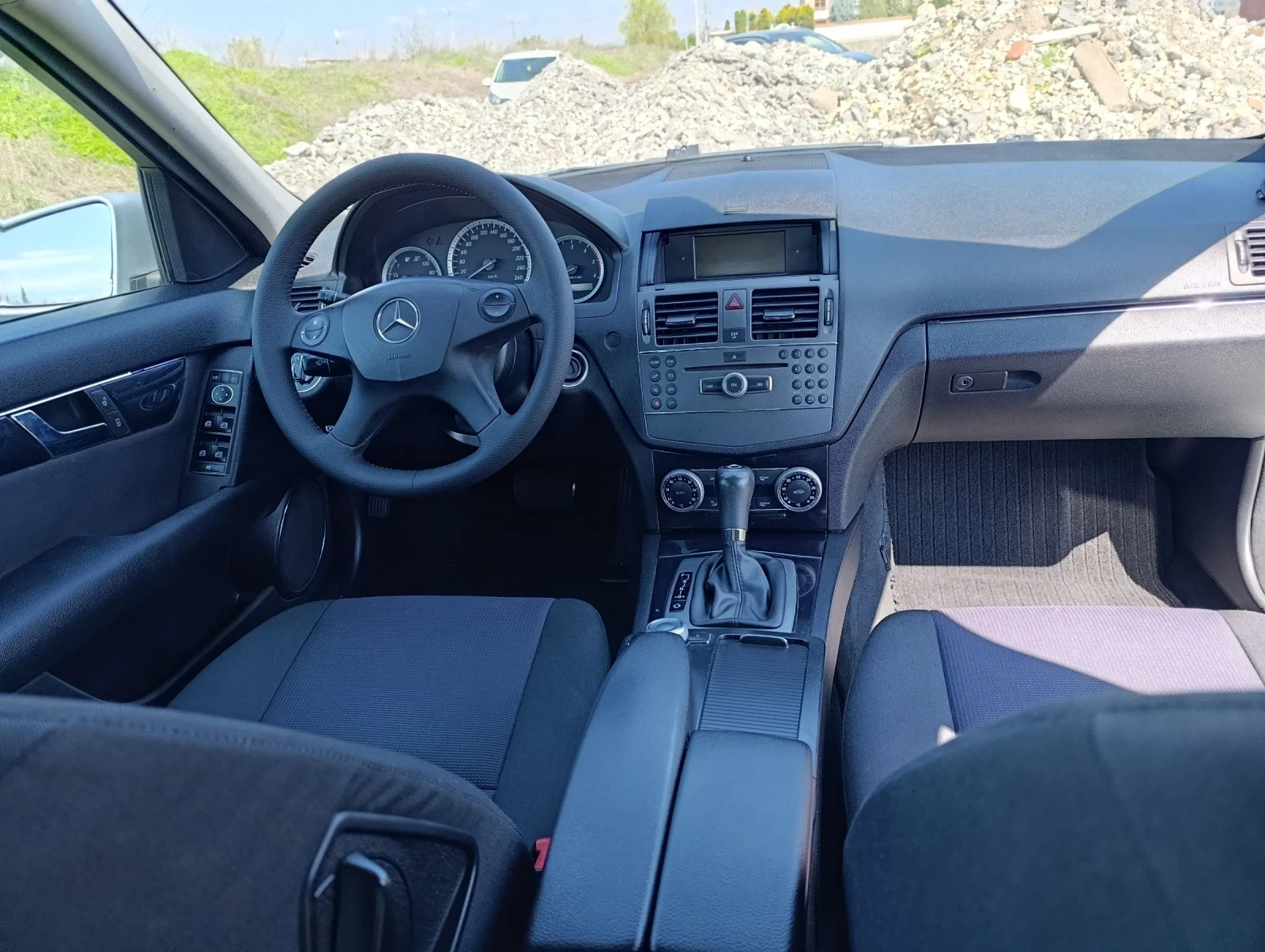 Mercedes-Benz C 220  - изображение 9