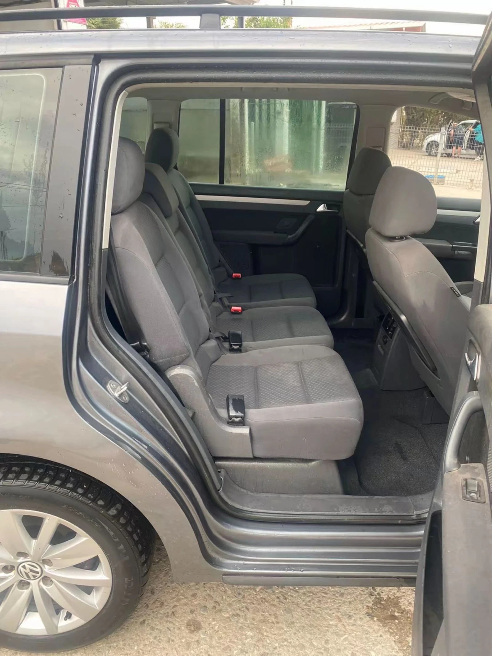 VW Touran  - изображение 7