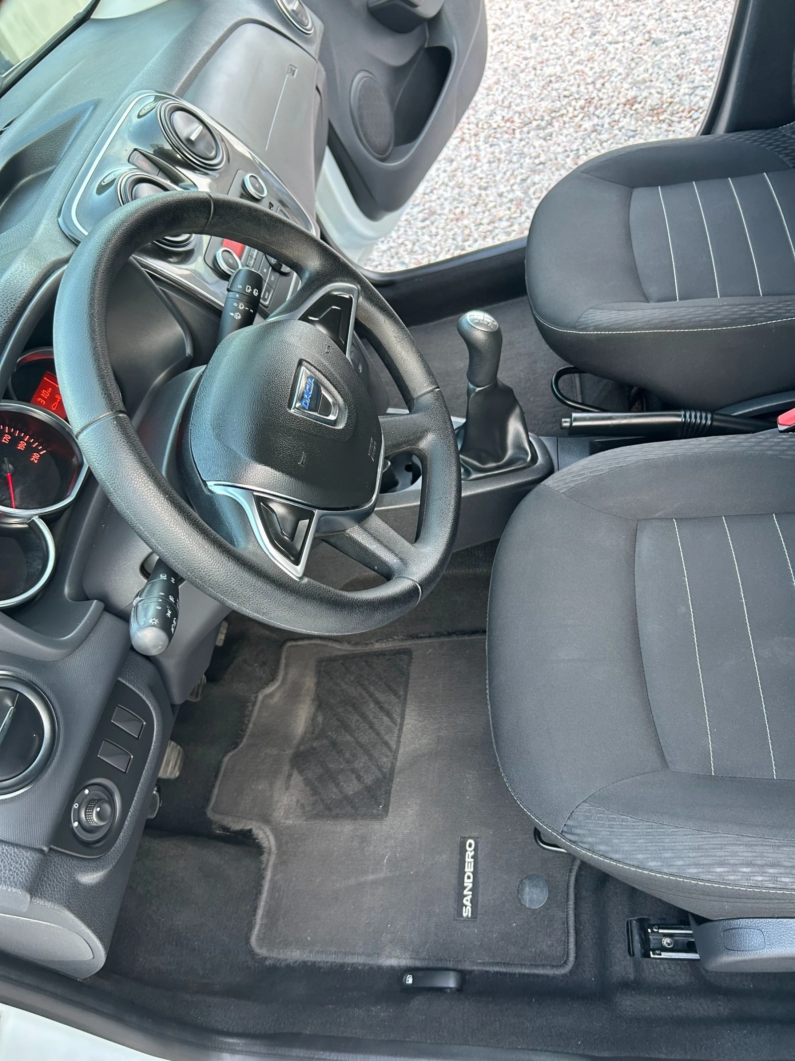 Dacia Sandero 1, 5 DCI | Mobile.bg   12