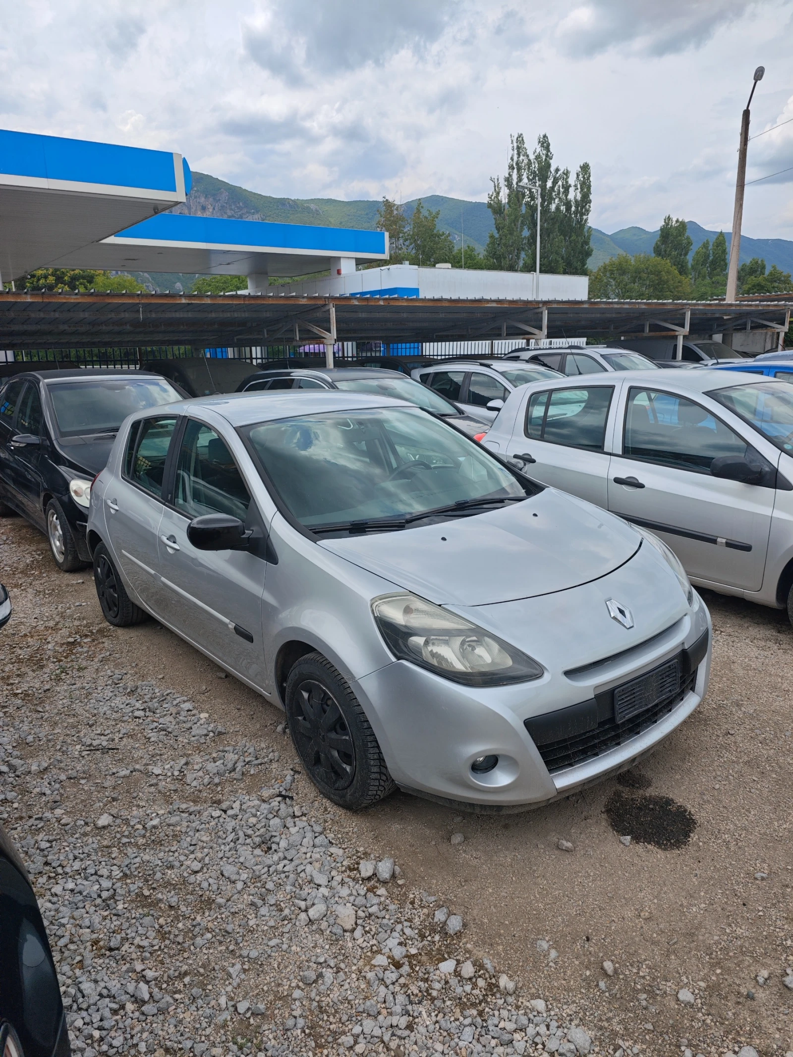 Renault Clio 1.2I ГАЗ - изображение 2