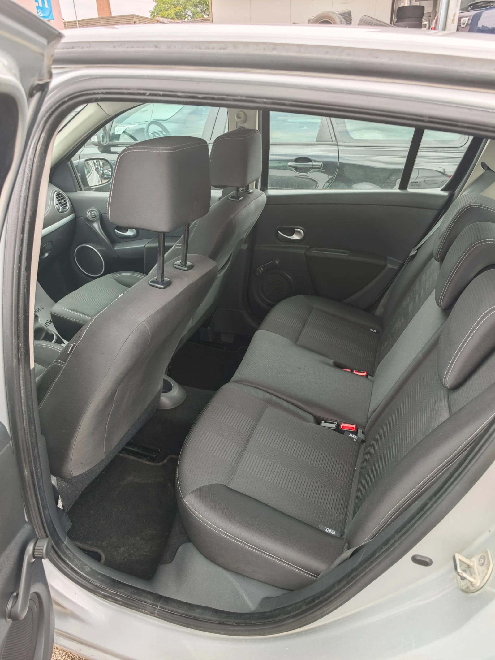 Renault Clio 1.2I ГАЗ - изображение 5