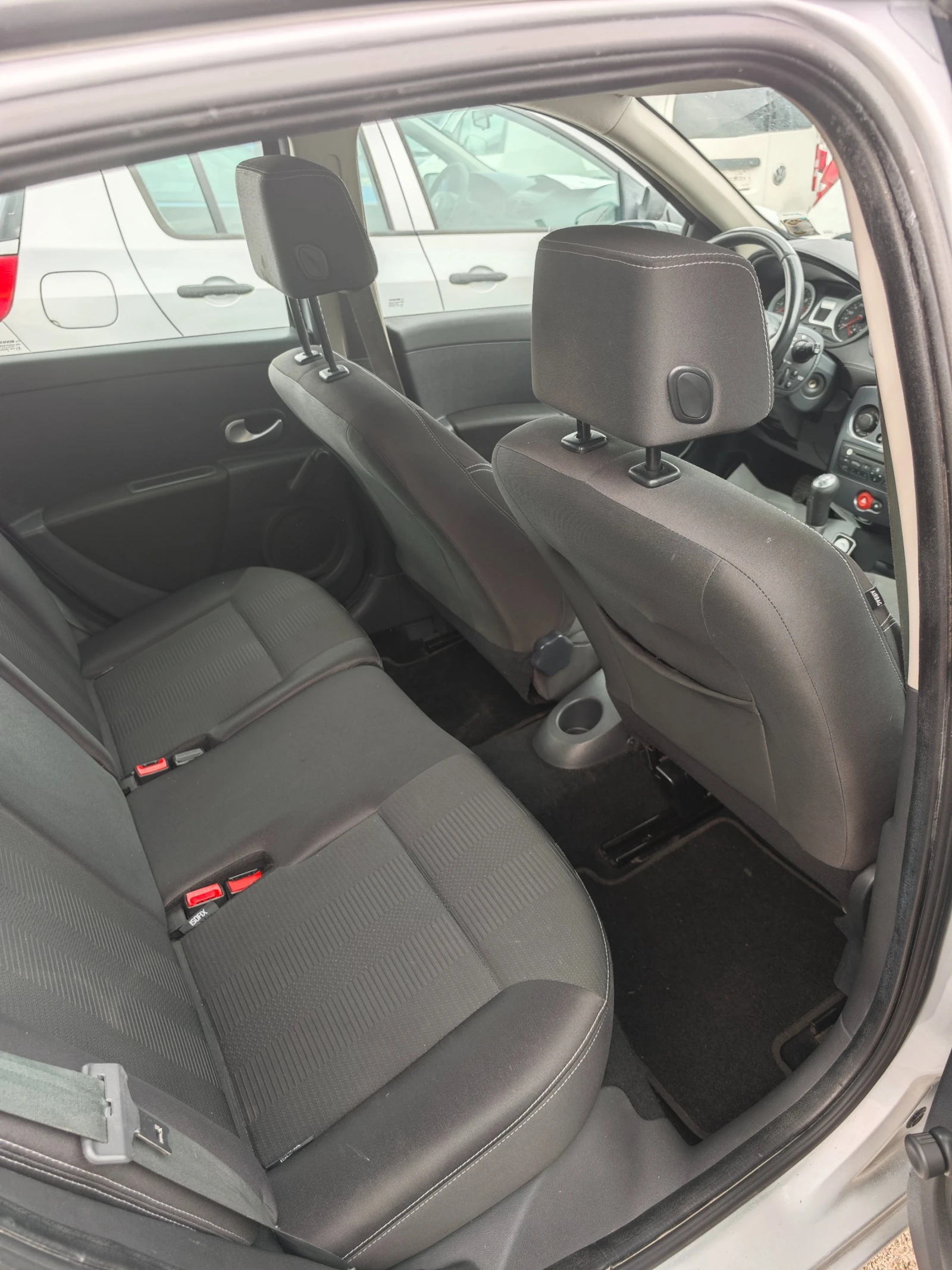 Renault Clio 1.2I ГАЗ - изображение 6