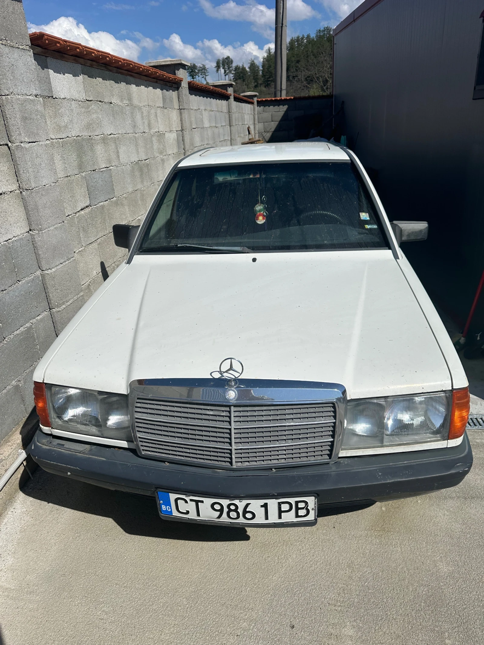Mercedes-Benz 190  - изображение 2