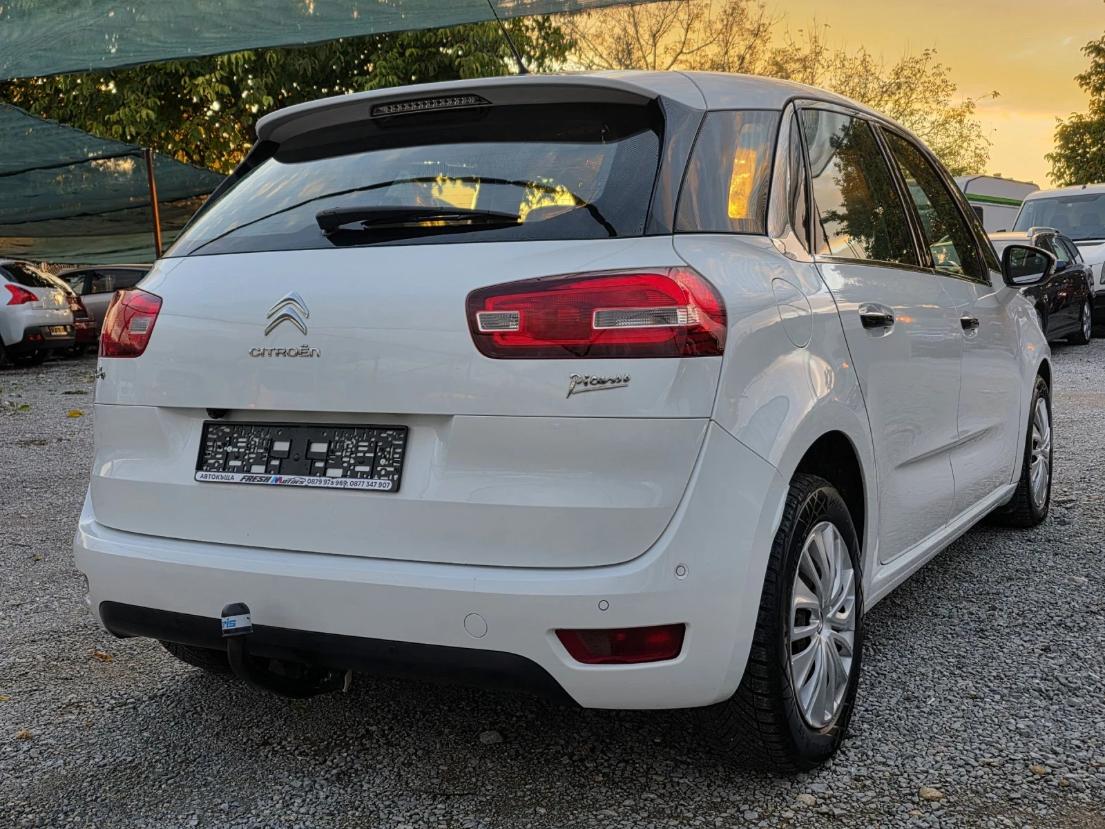 Citroen C4 Picasso 1.6 HDI 116 К.С. / ДИГИТАЛ / КАМЕРА / КЕЙЛЕС - изображение 4