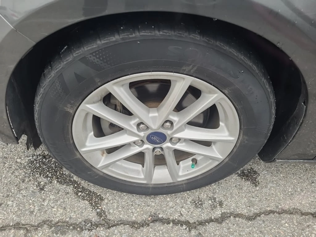 Ford Focus * SE * CARFAX * БЕЗ ПЪРВОНАЧАЛНА ВНОСКА - изображение 6