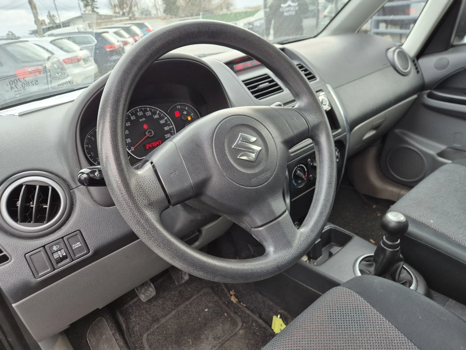 Suzuki SX4 1.6, снимка 9 - Автомобили и джипове - 52996438
